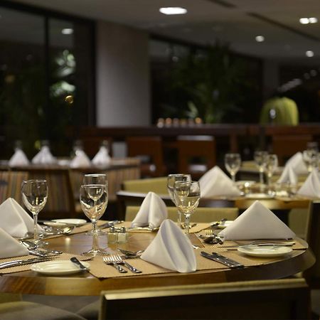 Deville Prime Campo Grande Campo Grande  Exterior foto Restaurant